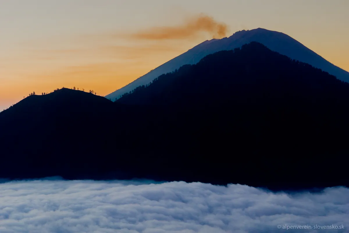 Turisti na sopke Batur