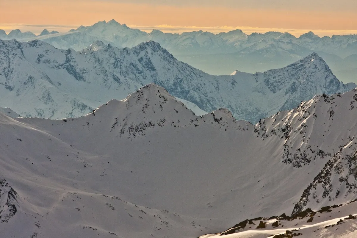 Ľadovec Stubai, horská krajina